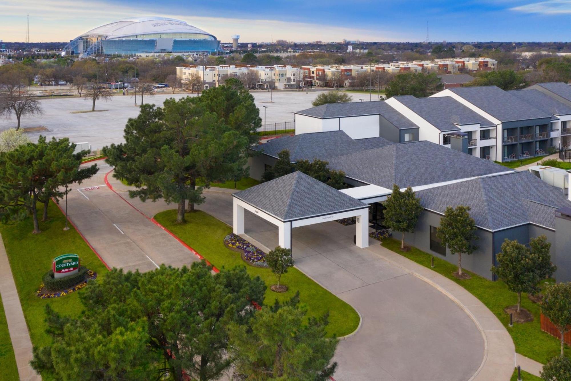 Courtyard By Marriott Dallas Arlington Entertainment District Ngoại thất bức ảnh