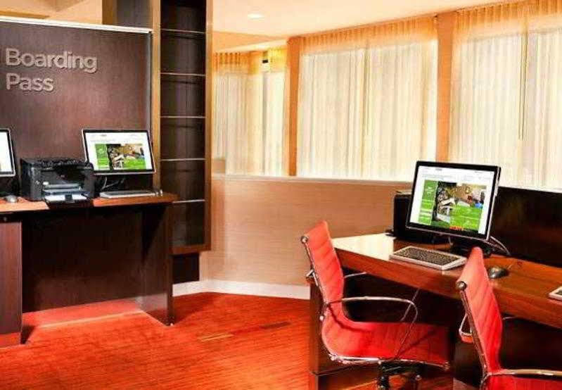 Courtyard By Marriott Dallas Arlington Entertainment District Ngoại thất bức ảnh