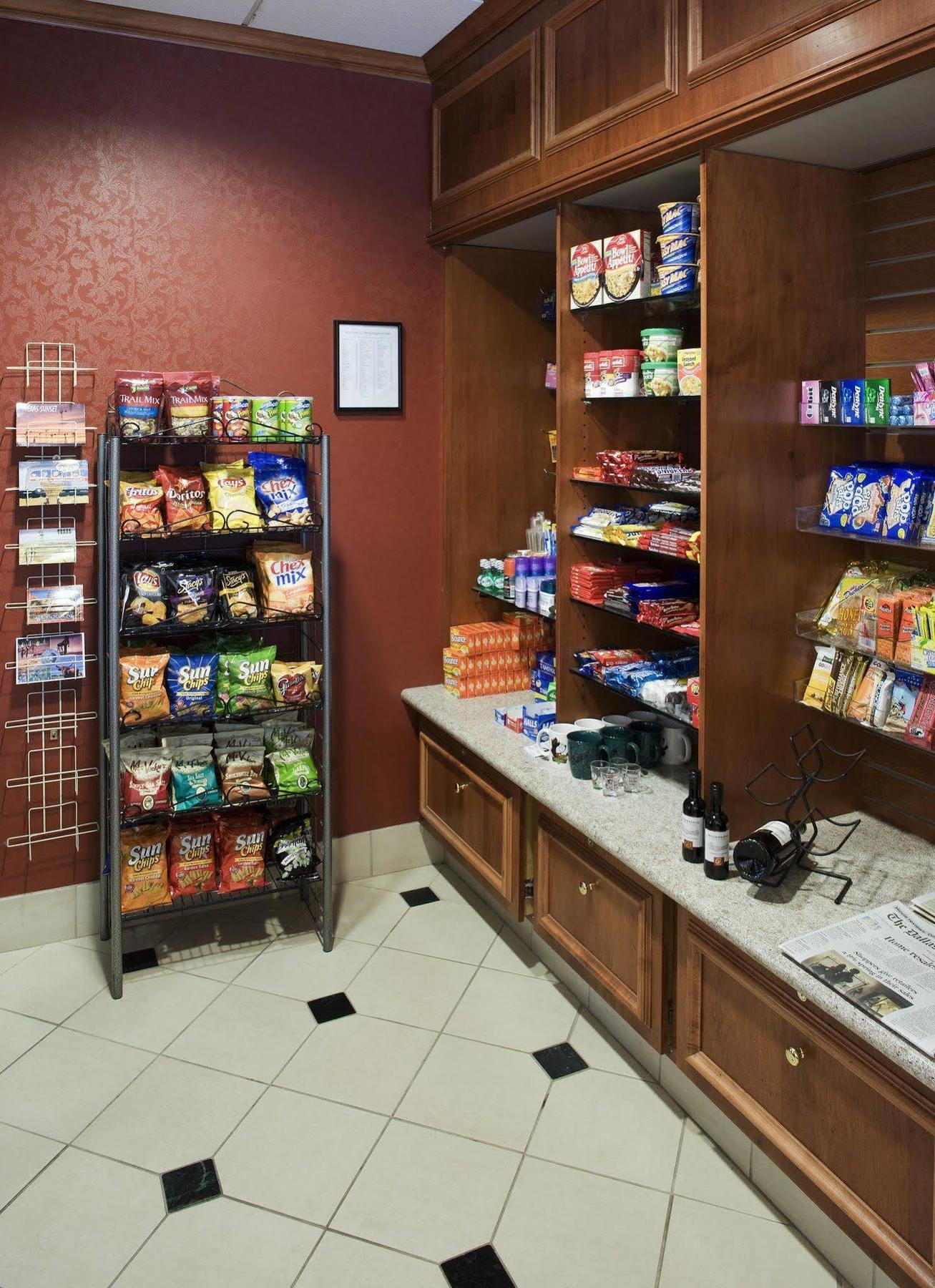 Courtyard By Marriott Dallas Arlington Entertainment District Ngoại thất bức ảnh